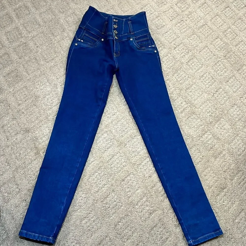 Vedette n toi jeans size 6